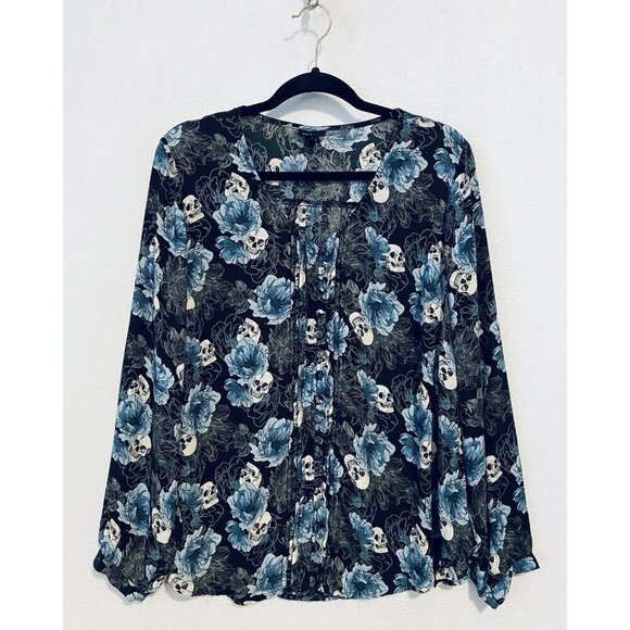 Torrid Top Womens 1X Floral Skull Print Pinktuck Pleat Button Up Whimsigoth Boho - Picture 2 of 8